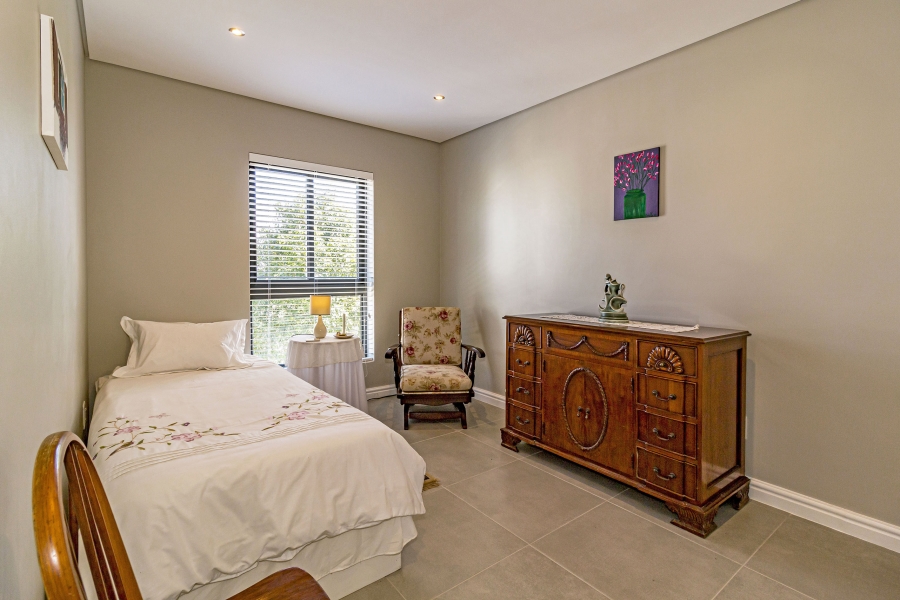 To Let 4 Bedroom Property for Rent in Croydon Gardens Estate Western Cape
